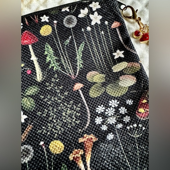 New Mushroom Core Flowers Snail Dandelion Botanical Makeup Tech Pencil Bag - 9” - Picture 6 of 12